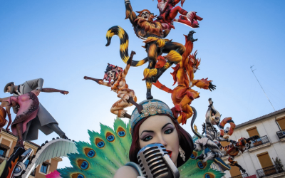 Las Fallas de Alcoy: la fiesta olvidada que llenó la ciudad de fuego y sátira